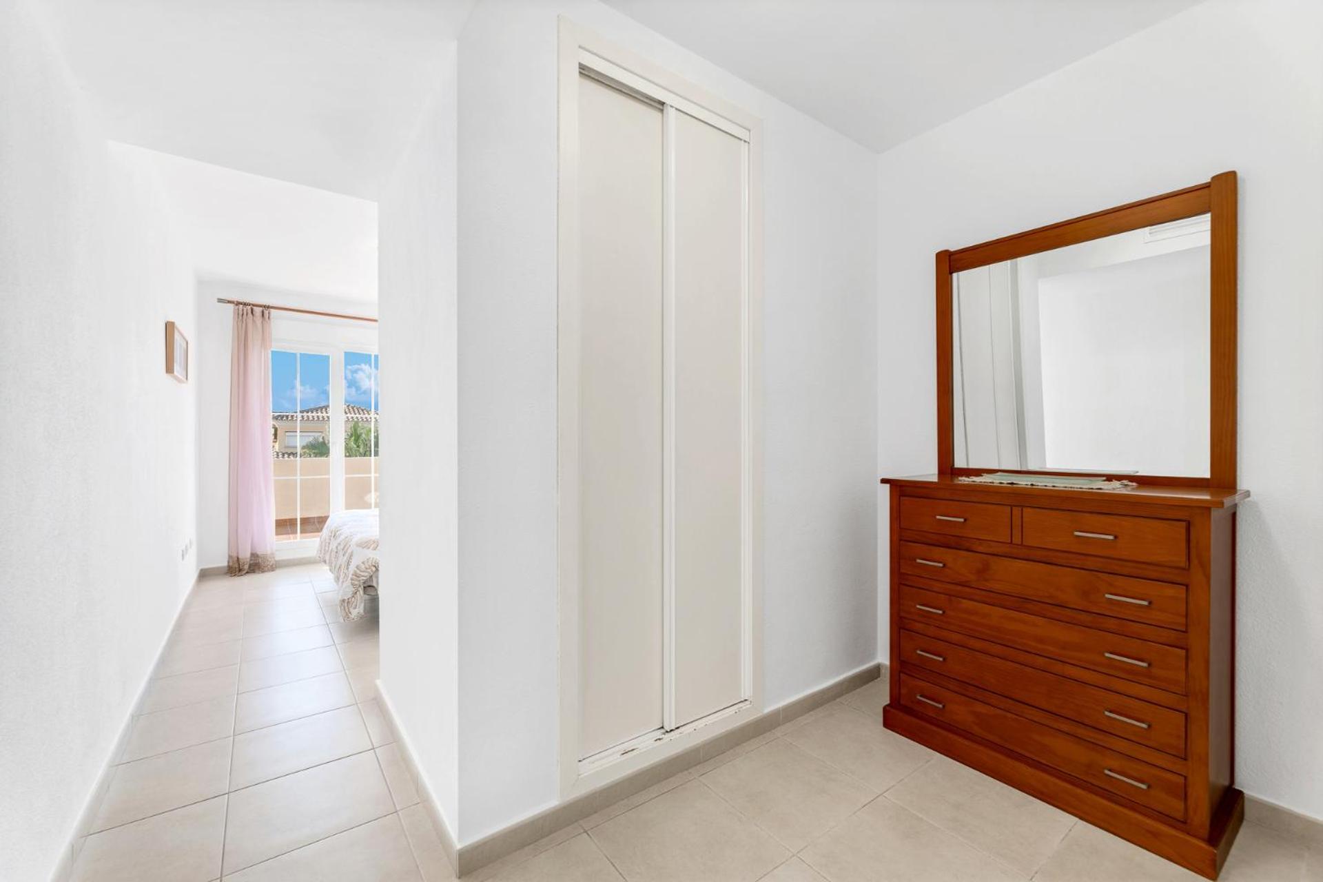 Marbpent - Cabopino 2 Bed 2 Bath Sea View Penthouse Marbella